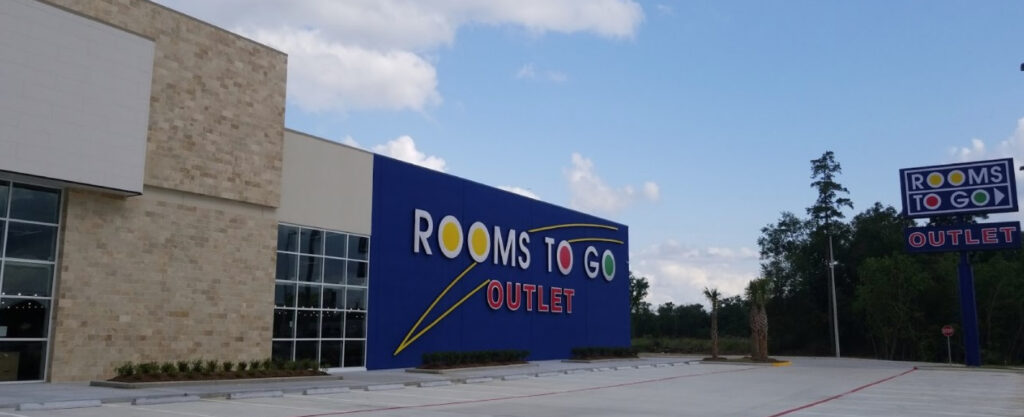 Rooms To Go Outlet – Humble – Botello Builders Corporation
